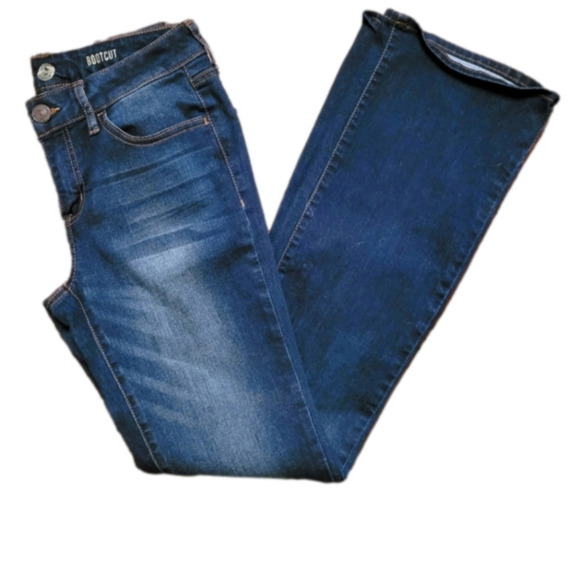 SO Denim - SO bootcut jeans. Size 7/31inseam. EXCELLENT CONDITION!